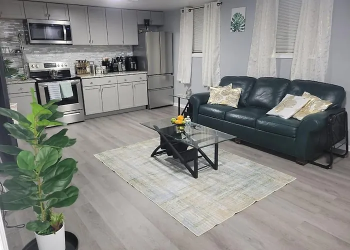 Apartamento Garden Near Northwestern Evanston